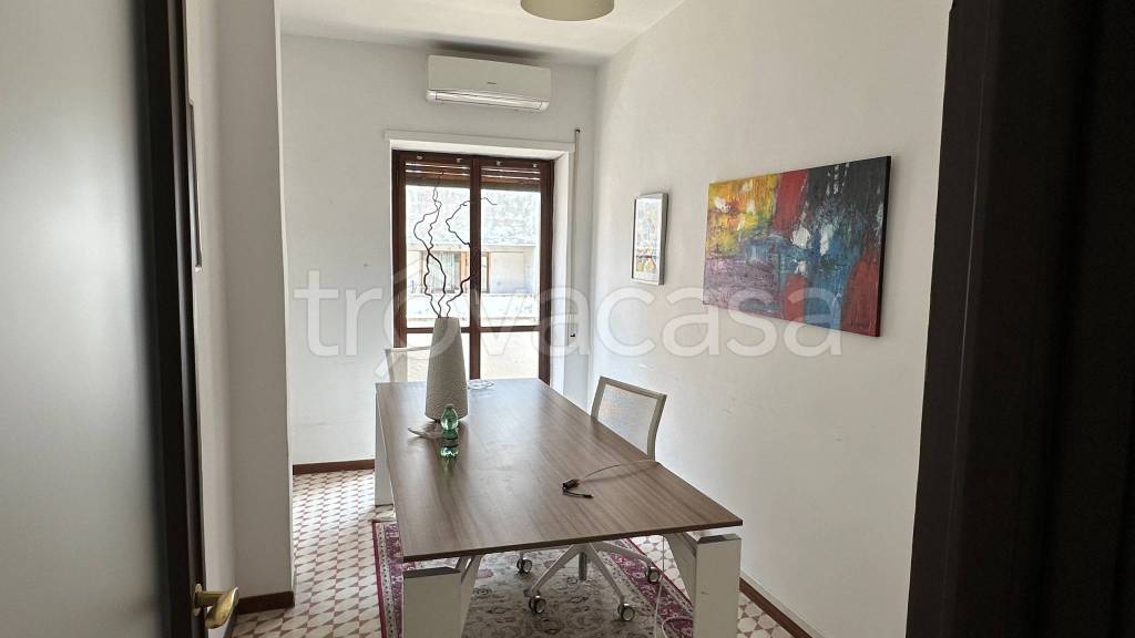 ufficio in affitto a Roma in zona EUR