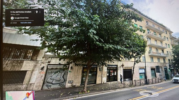 locale commerciale in affitto a Roma