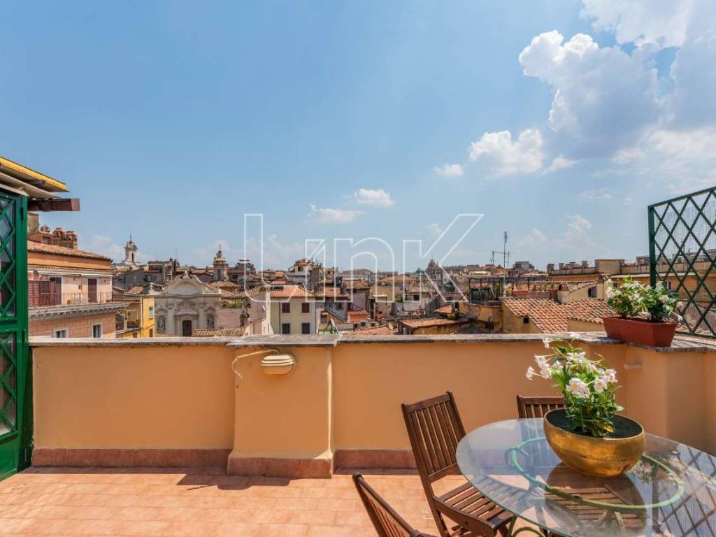 appartamento in affitto a Roma in zona Parione/Sant'Eustachio