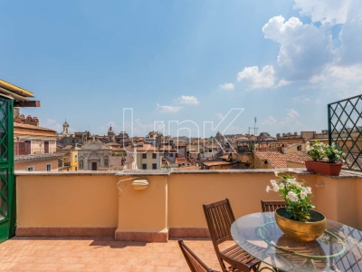appartamento in affitto a Roma in zona Parione/Sant'Eustachio