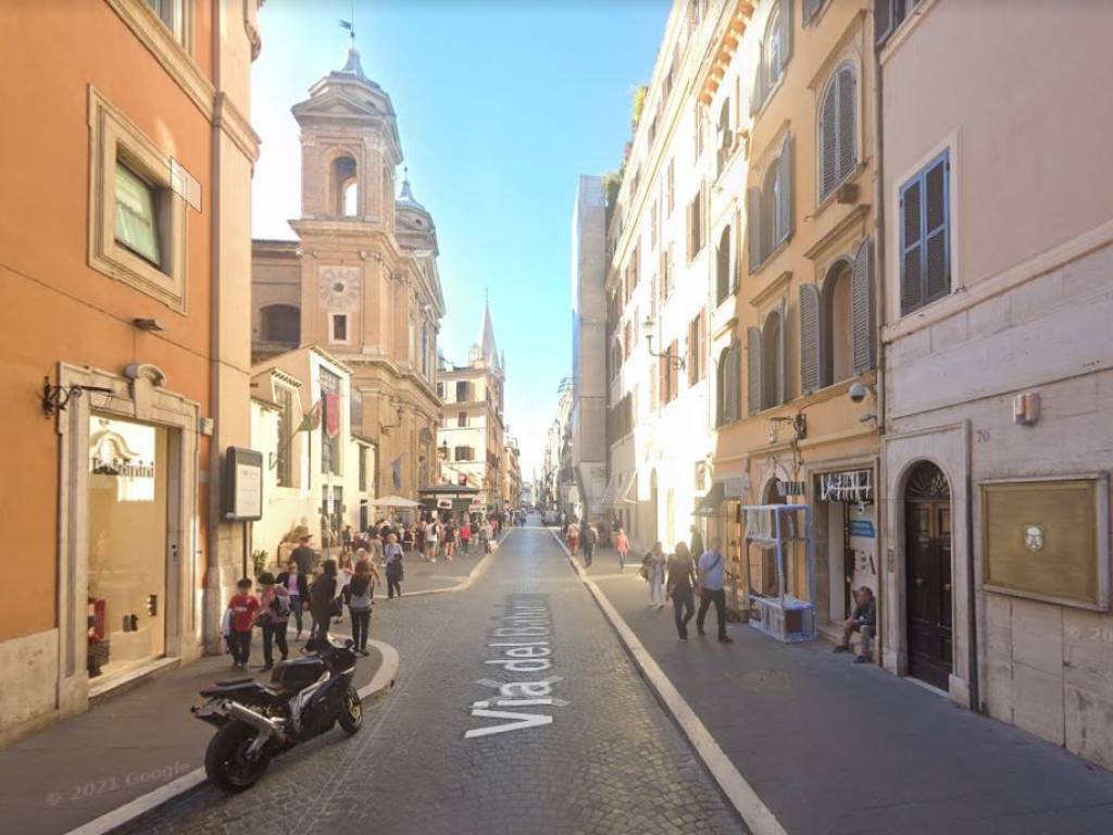negozio in affitto a Roma in zona Centro Storico