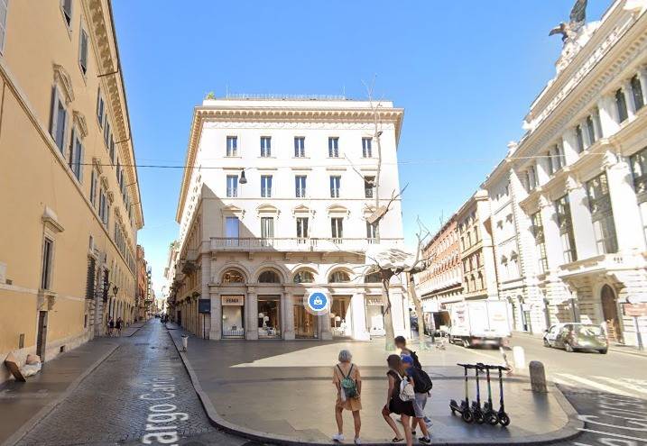negozio in affitto a Roma in zona Campo Marzio