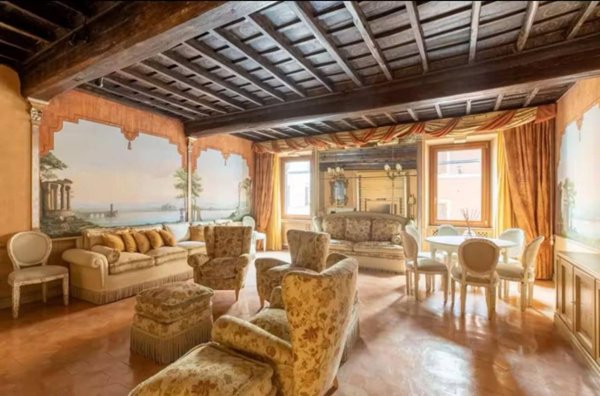 appartamento in affitto a Roma in zona Rione Regola