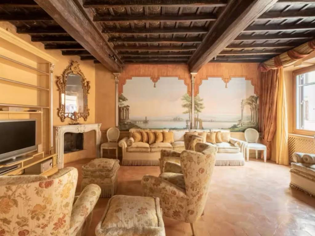 appartamento in affitto a Roma in zona Rione di Ponte