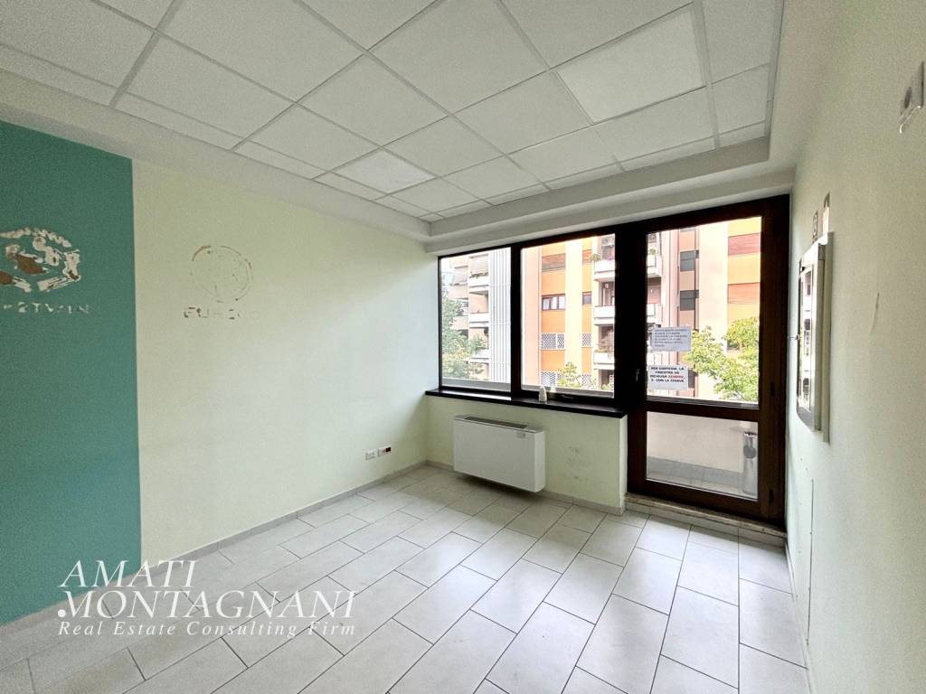 ufficio in affitto a Roma in zona Giuliano Dalmata