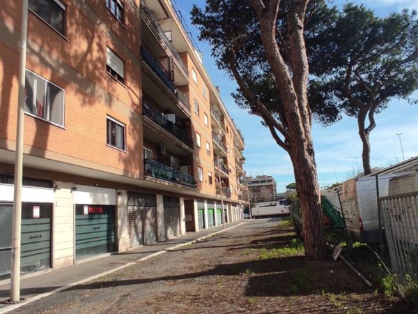 appartamento in affitto a Roma in zona Ostia