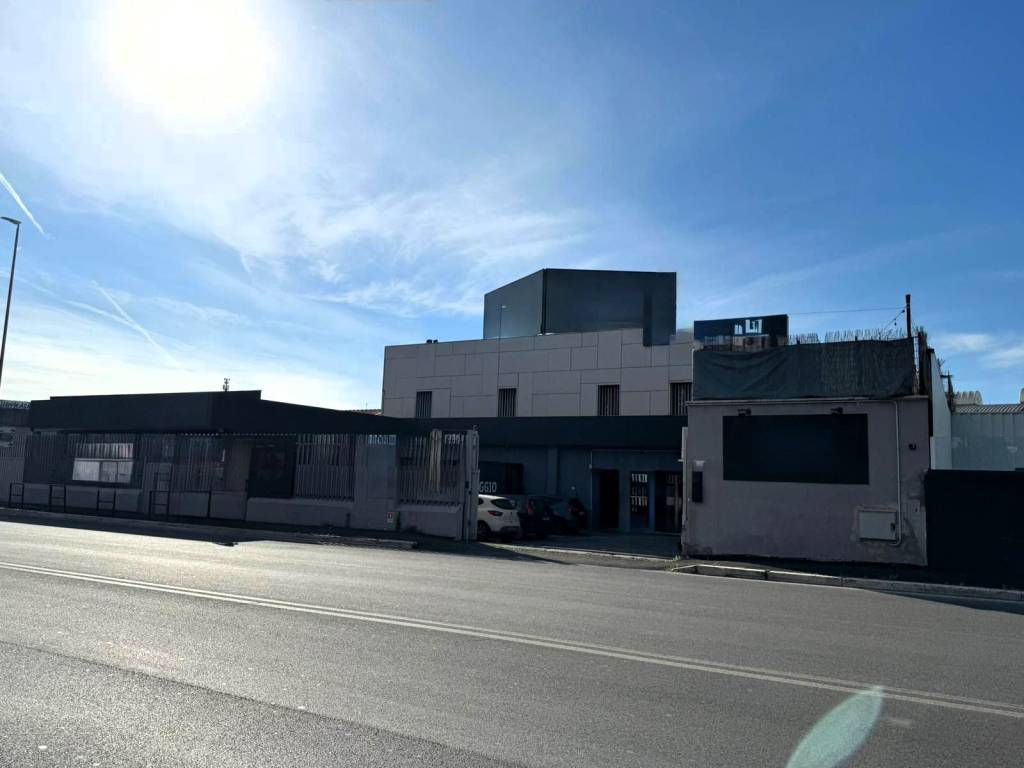 negozio in affitto a Roma in zona Pietralata