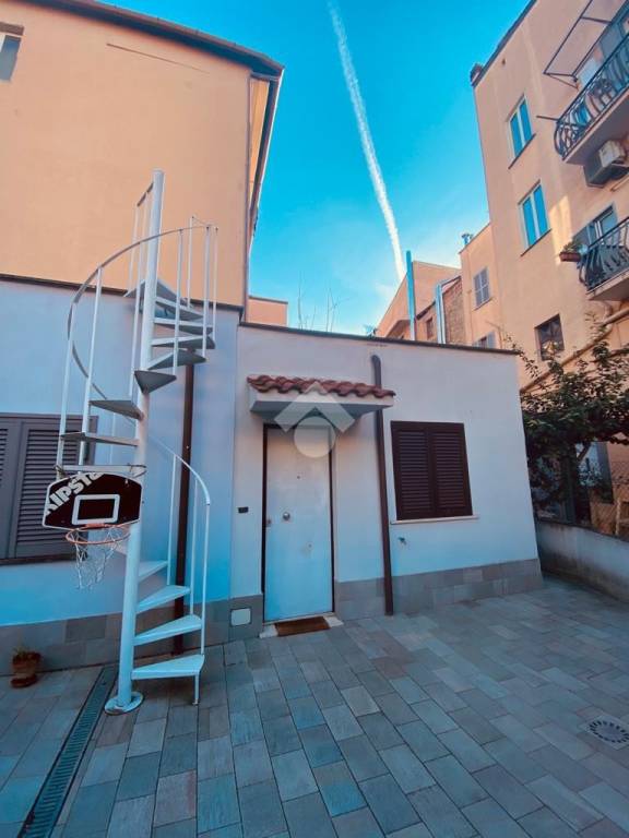 monolocale in affitto a Roma in zona Prenestino-Labicano
