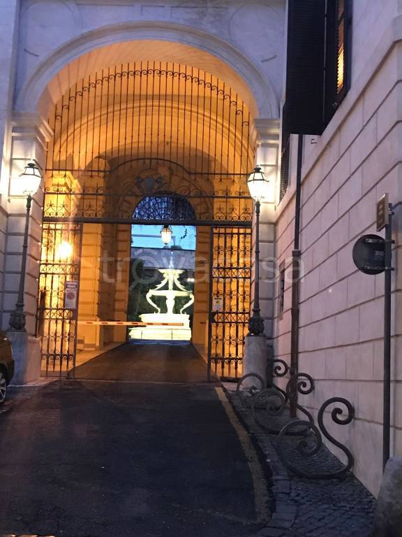 appartamento in affitto a Roma in zona Parione/Sant'Eustachio