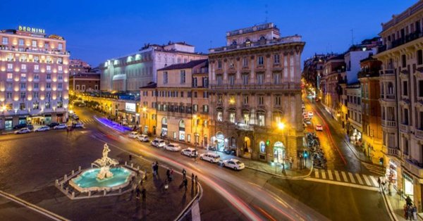 locale commerciale in affitto a Roma in zona Campo Marzio