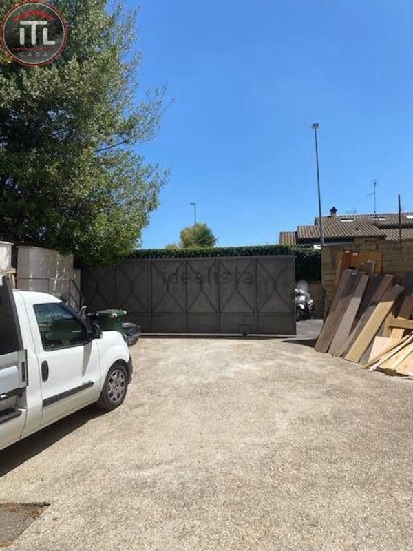 ufficio in affitto a Roma in zona Massimina/Casal Lumbroso