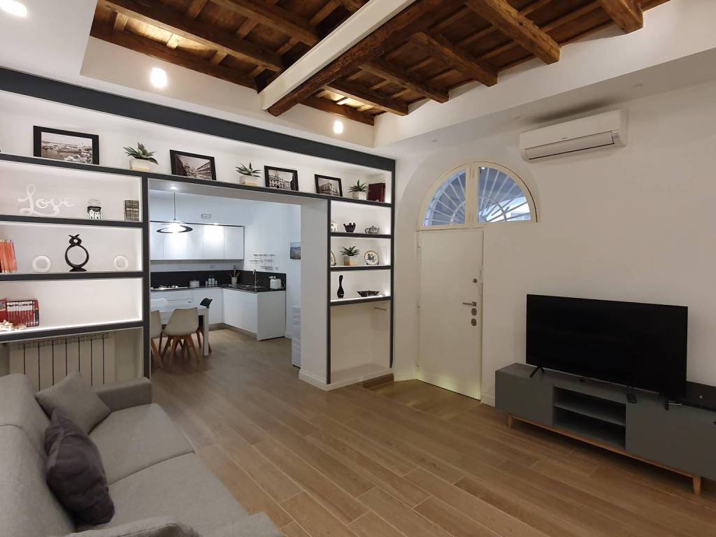 appartamento in affitto a Roma in zona Centro Storico