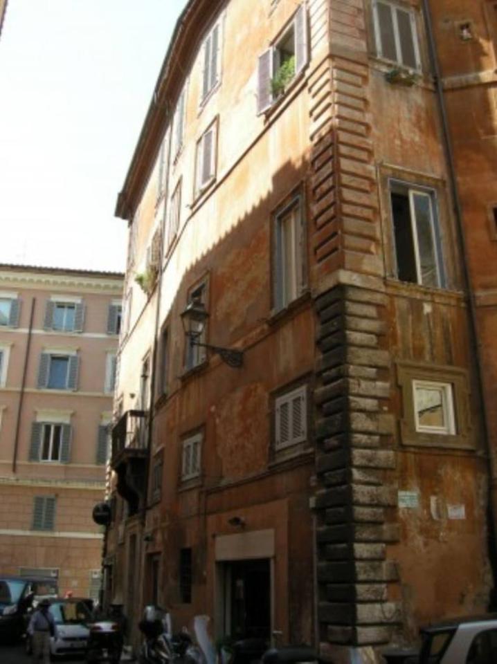 appartamento in affitto a Roma in zona Parione/Sant'Eustachio