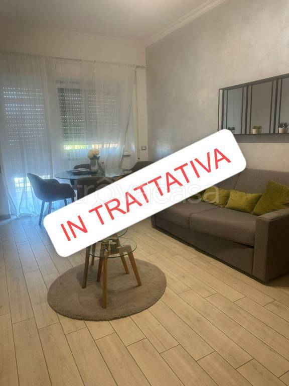 appartamento in affitto a Roma in zona Axa