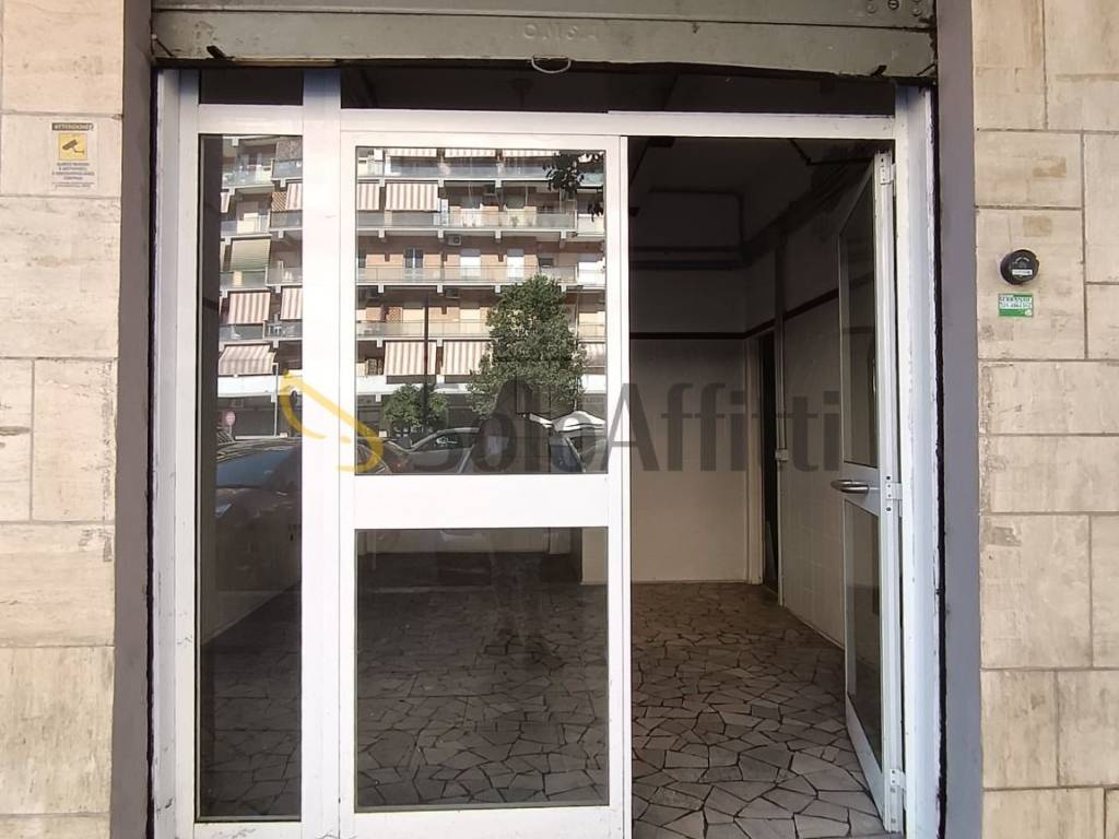 negozio in affitto a Roma in zona Prenestino-Labicano