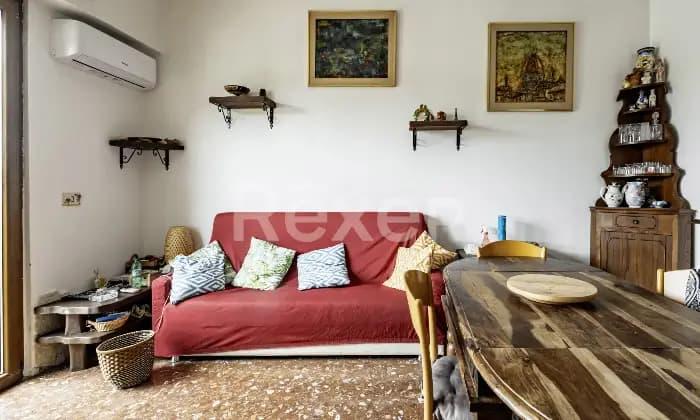 appartamento in vendita a Roma in zona EUR