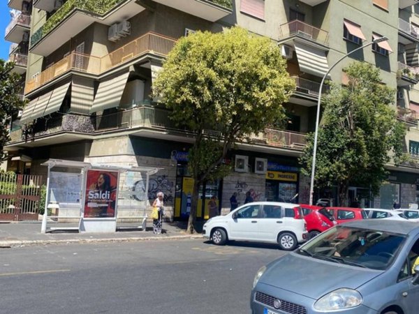 negozio in affitto a Roma in zona Prenestino-Centocelle