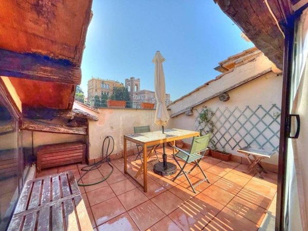 appartamento in affitto a Roma in zona Centro Storico