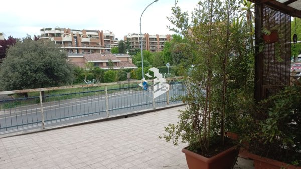 locale commerciale in affitto a Roma in zona Torrino