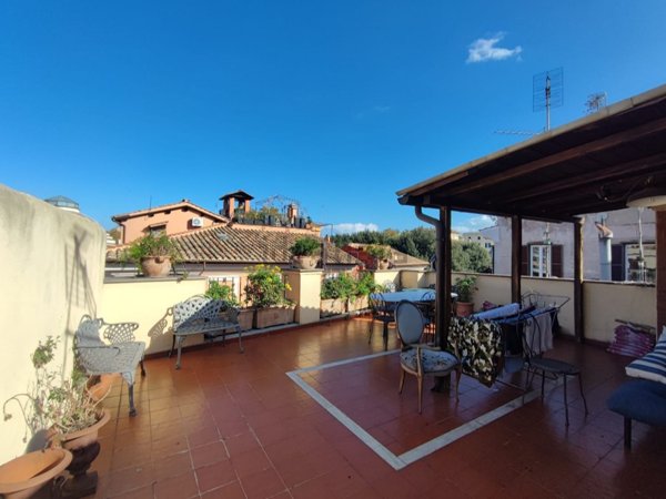 appartamento in affitto a Roma in zona Trastevere