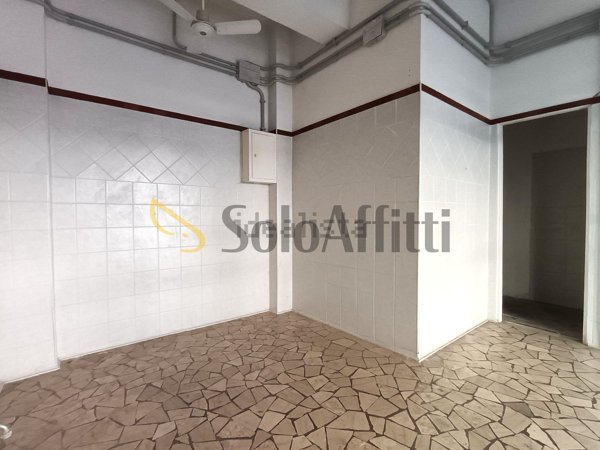 locale di sgombero in affitto a Roma in zona Prenestino-Labicano