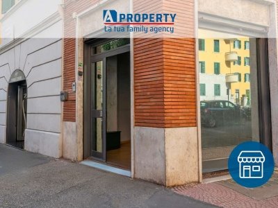 negozio in affitto a Roma in zona Tuscolano