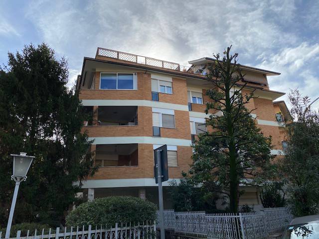 appartamento in affitto a Roma in zona Parioli