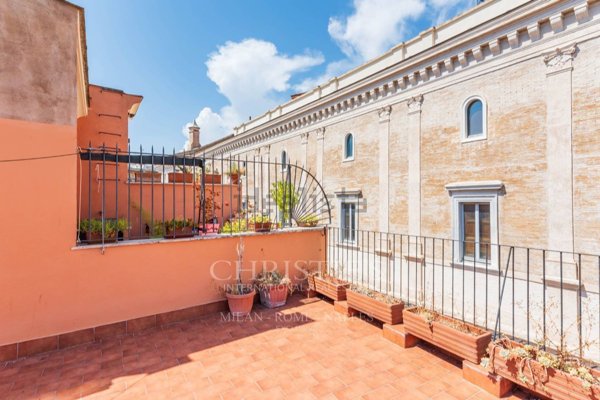 appartamento in affitto a Roma in zona Parione/Sant'Eustachio