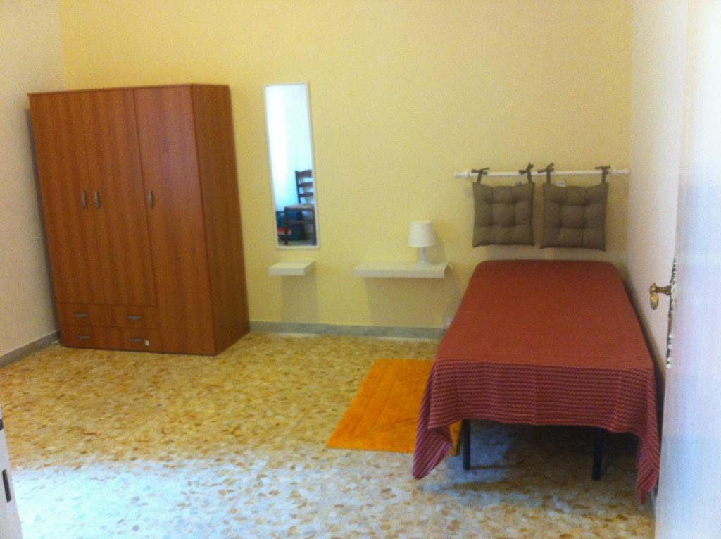 camera singola in affitto a Roma in zona Romanina