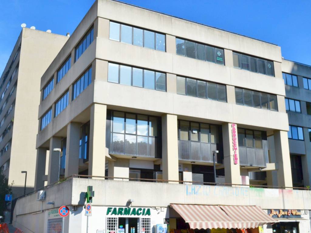 ufficio in affitto a Roma in zona Torrino