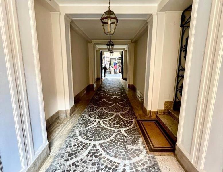 ufficio in affitto a Roma in zona Trevi-Colonna