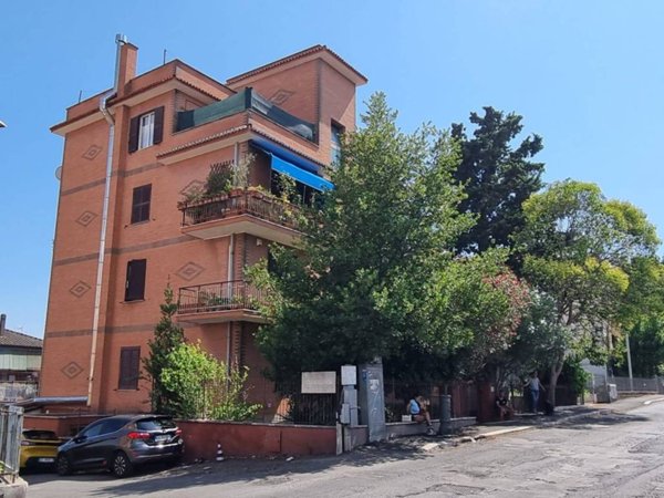 appartamento in affitto a Roma in zona Grottarossa