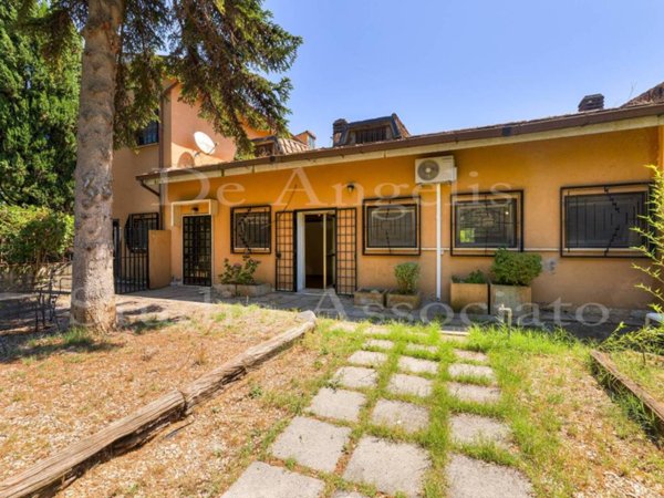 casa indipendente in affitto a Roma in zona Olgiata
