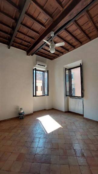 ufficio in affitto a Roma in zona Parione/Sant'Eustachio