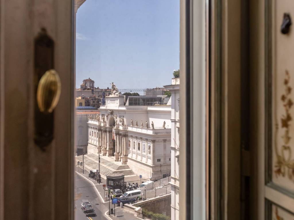 ufficio in affitto a Roma in zona Rione Monti/Campitelli
