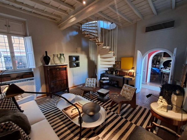 casa indipendente in affitto a Roma in zona Trastevere