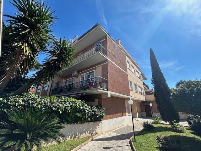 appartamento in affitto a Roma in zona Appio Claudio