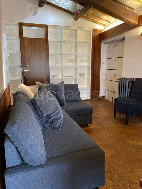 appartamento in affitto a Roma in zona Parione/Sant'Eustachio