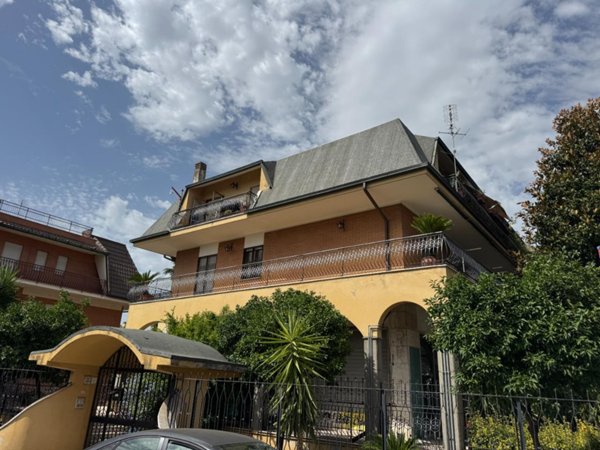appartamento in affitto a Roma in zona Appio Claudio