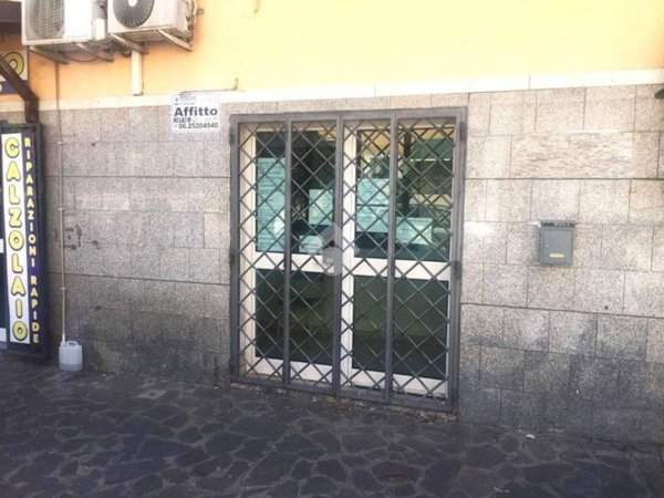 negozio in affitto a Roma in zona Prenestino-Centocelle