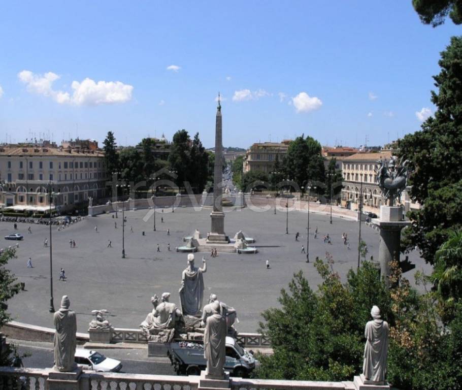 negozio in affitto a Roma in zona Campo Marzio