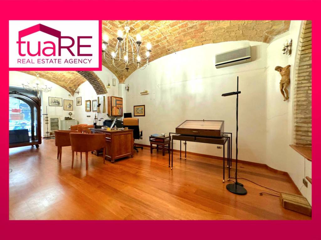 negozio in affitto a Roma in zona Ludovisi/Sallustiano