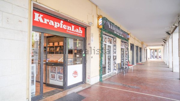 negozio in affitto a Roma in zona Ostia
