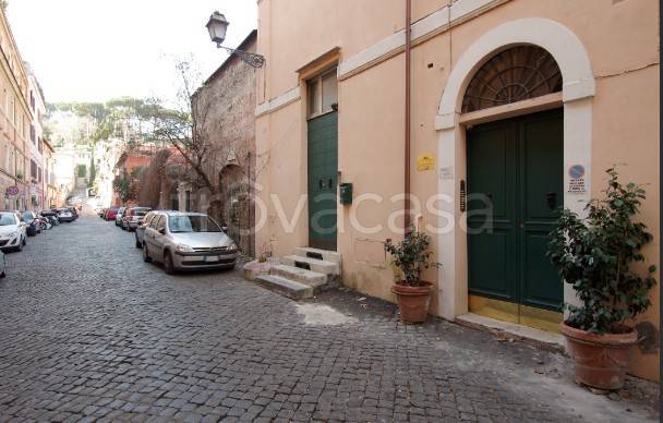 appartamento in affitto a Roma in zona Trastevere