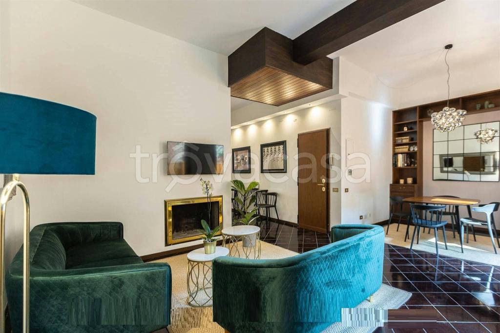 appartamento in affitto a Roma in zona Rione Borgo