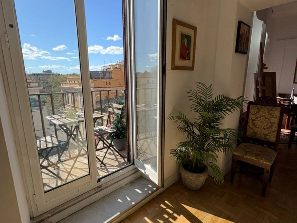 appartamento in affitto a Roma in zona Campo Marzio