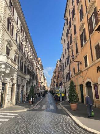 negozio in affitto a Roma in zona Campo Marzio