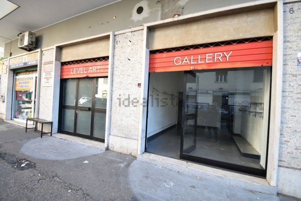 negozio in affitto a Roma in zona Appio Latino