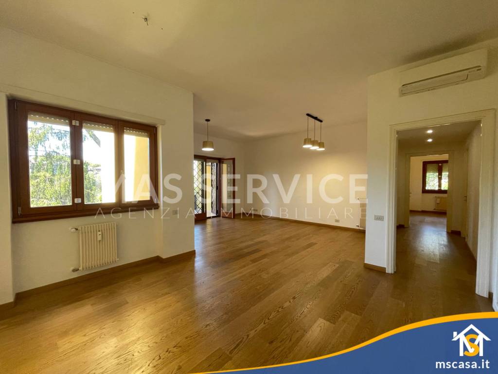 appartamento in affitto a Roma in zona Mostacciano