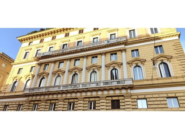 ufficio in affitto a Roma in zona Parione/Sant'Eustachio